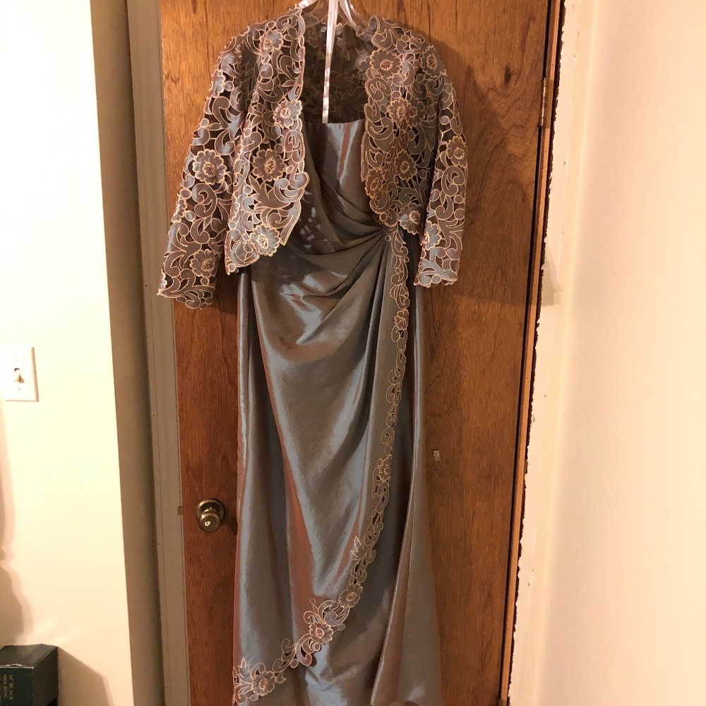 Cameron Blake by Mon Cheri Mother of The Bride Dre